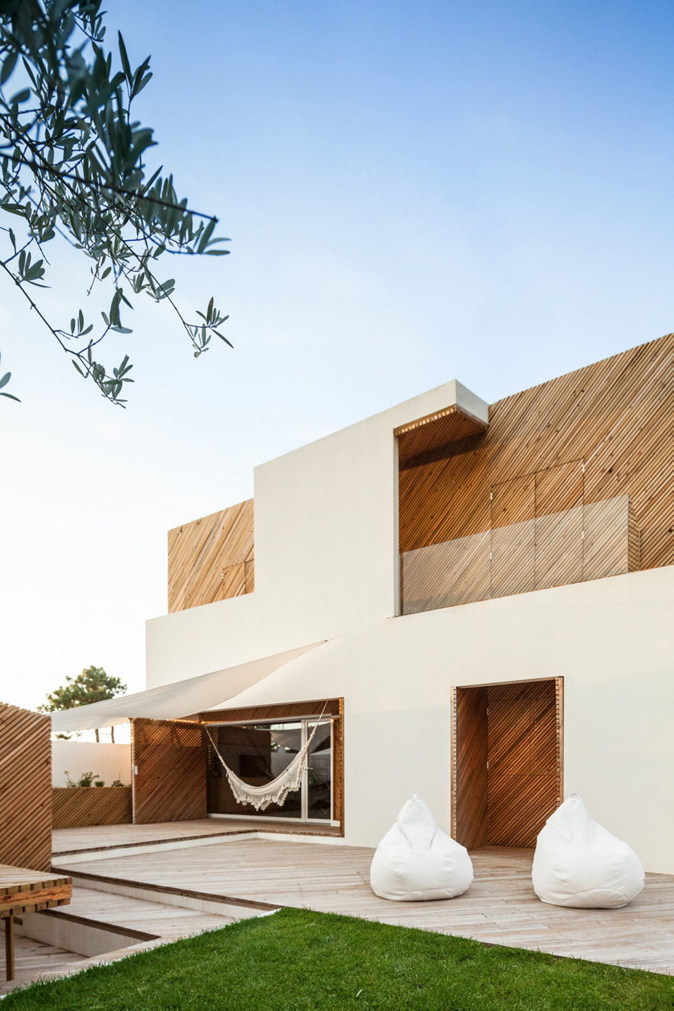 SilverWoodHouse Project In Portugal From 3r Ernesto Pereira Studio 14