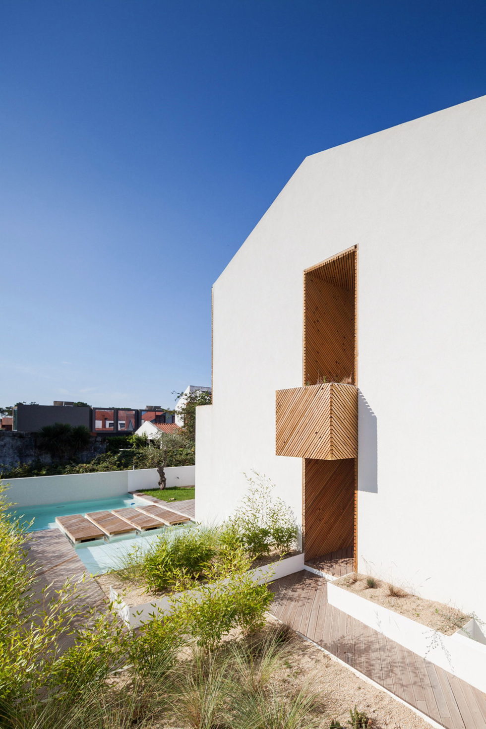 SilverWoodHouse Project In Portugal From 3r Ernesto Pereira Studio 15