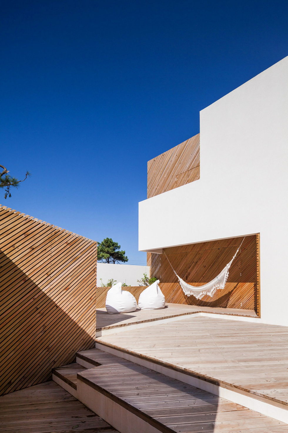 SilverWoodHouse Project In Portugal From 3r Ernesto Pereira Studio 4