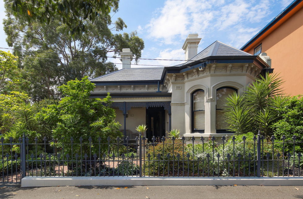 Merton Private Residency In Australia Combination Of Victorian And Modern Architecture 1