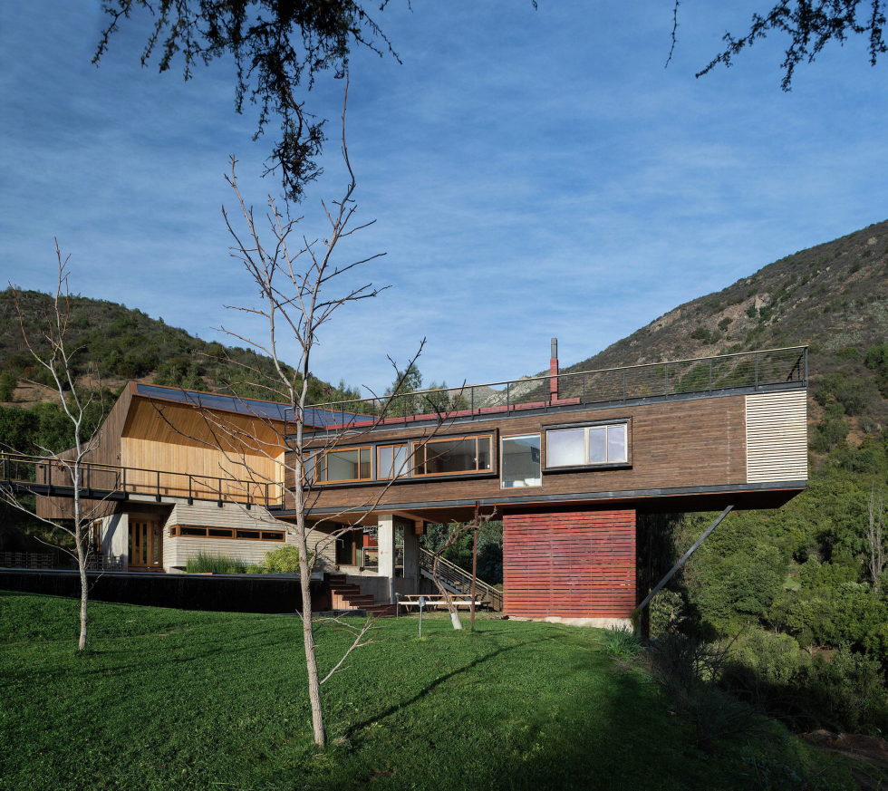 Private Country House Casa El Maqui At The Root Of Mountain In Chile From GITC Arquitectura Studio 11