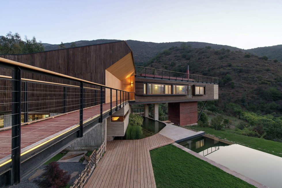 Private Country House Casa El Maqui At The Root Of Mountain In Chile From GITC Arquitectura Studio 5