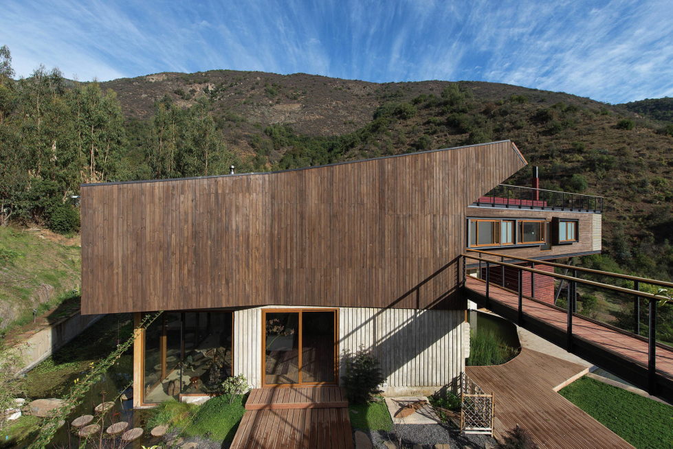 Private Country House Casa El Maqui At The Root Of Mountain In Chile From GITC Arquitectura Studio 6