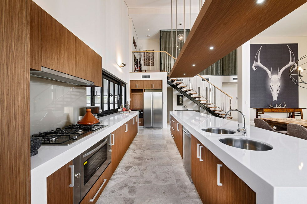The House In Loft Style With Bright Interior In Pert (Australia) - The Bletchley Loft 16