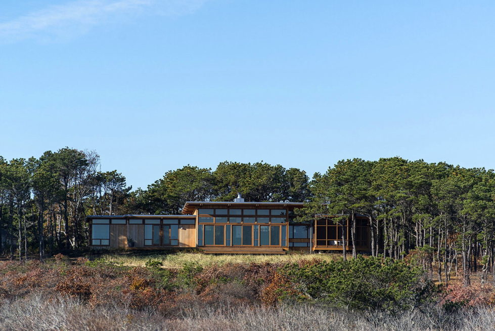 The house on the shore of the Atlantic Ocean by the Hammer Architects 2
