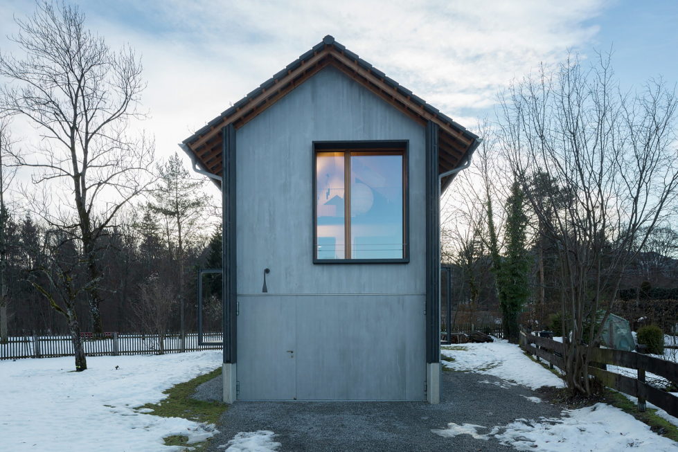 Wooden House At The Upper Bavaria From Arnhard und Eck Architekten Bureau 25