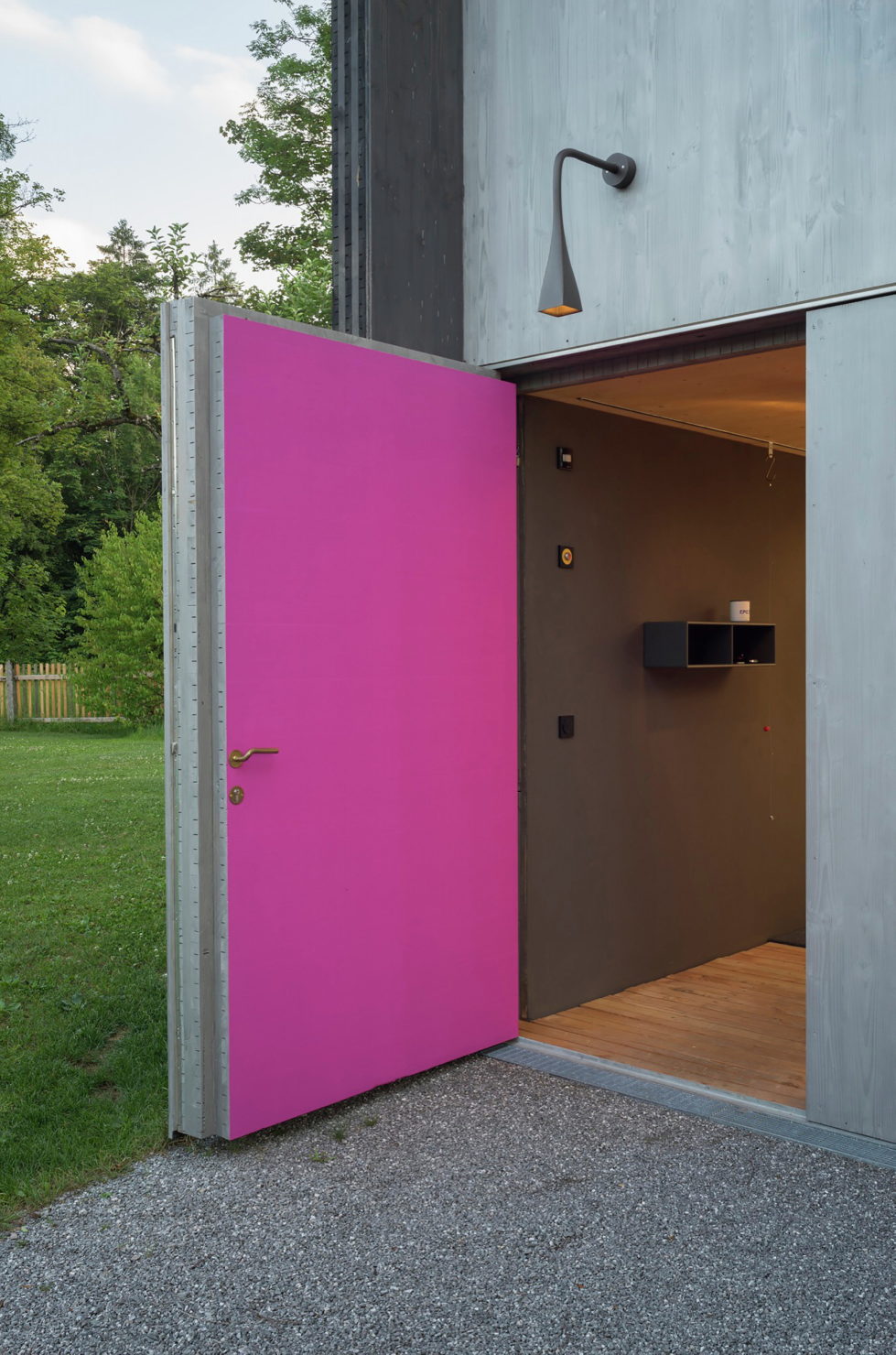 Wooden House At The Upper Bavaria From Arnhard und Eck Architekten Bureau 3