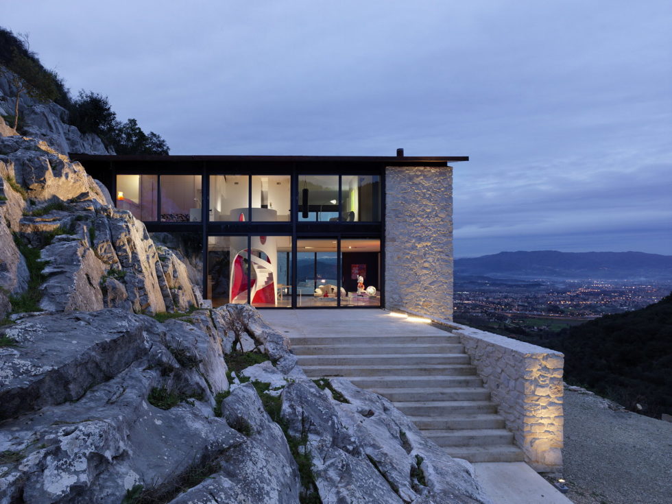 Casa Farfalla Villa In Tuscany Upon The Project Of Michel Boucquillon And Donia Maaoui 1