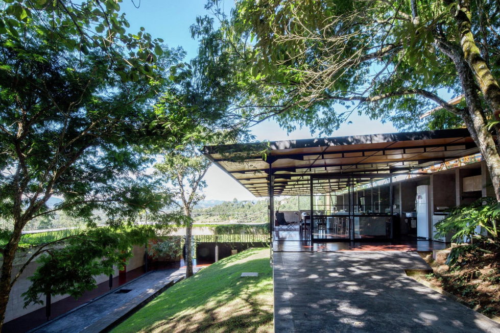 Casa Santo Antonio Manor In The Wood Reserve In Brazil From H+F Arquitetos 2