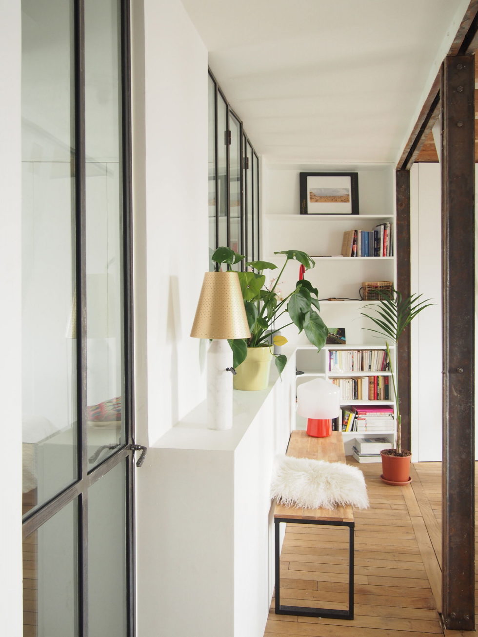 Modern Apartment Instead Of Attic Premises In Paris From Atelier DCCP Architectes 11