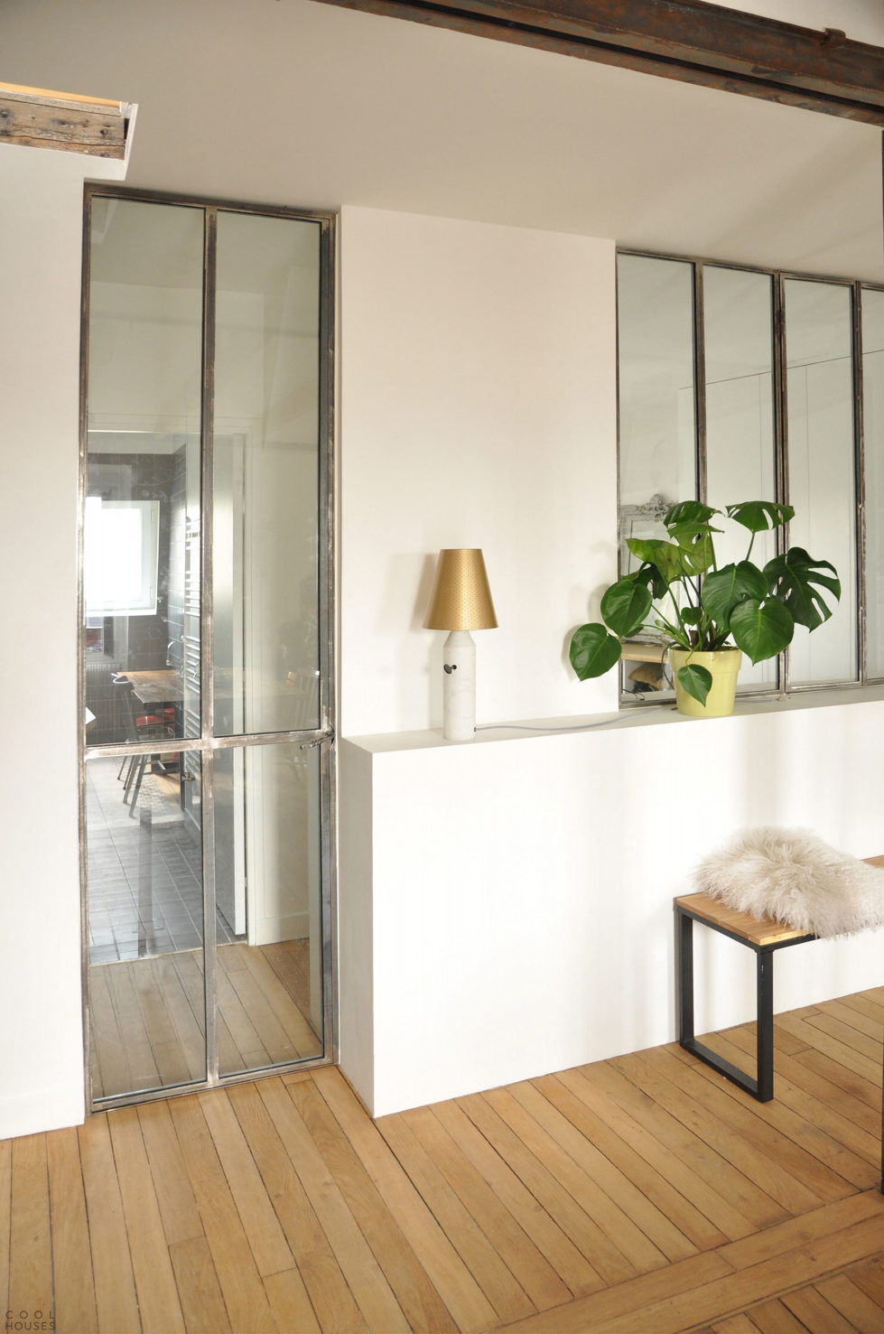 Modern Apartment Instead Of Attic Premises In Paris From Atelier DCCP Architectes 17