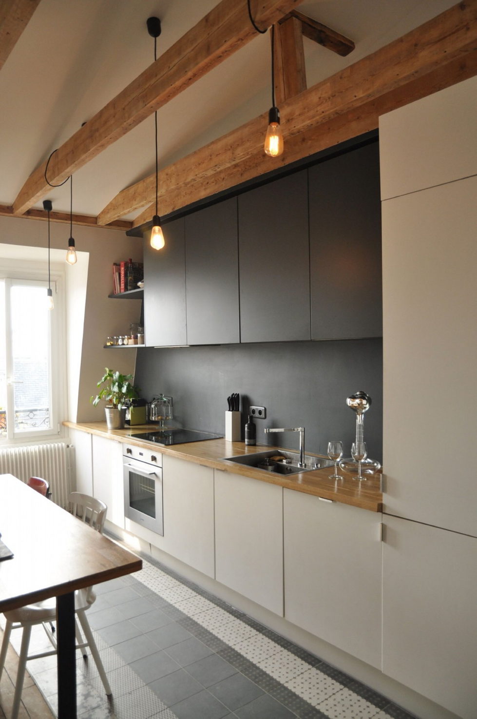 Modern Apartment Instead Of Attic Premises In Paris From Atelier DCCP Architectes 28