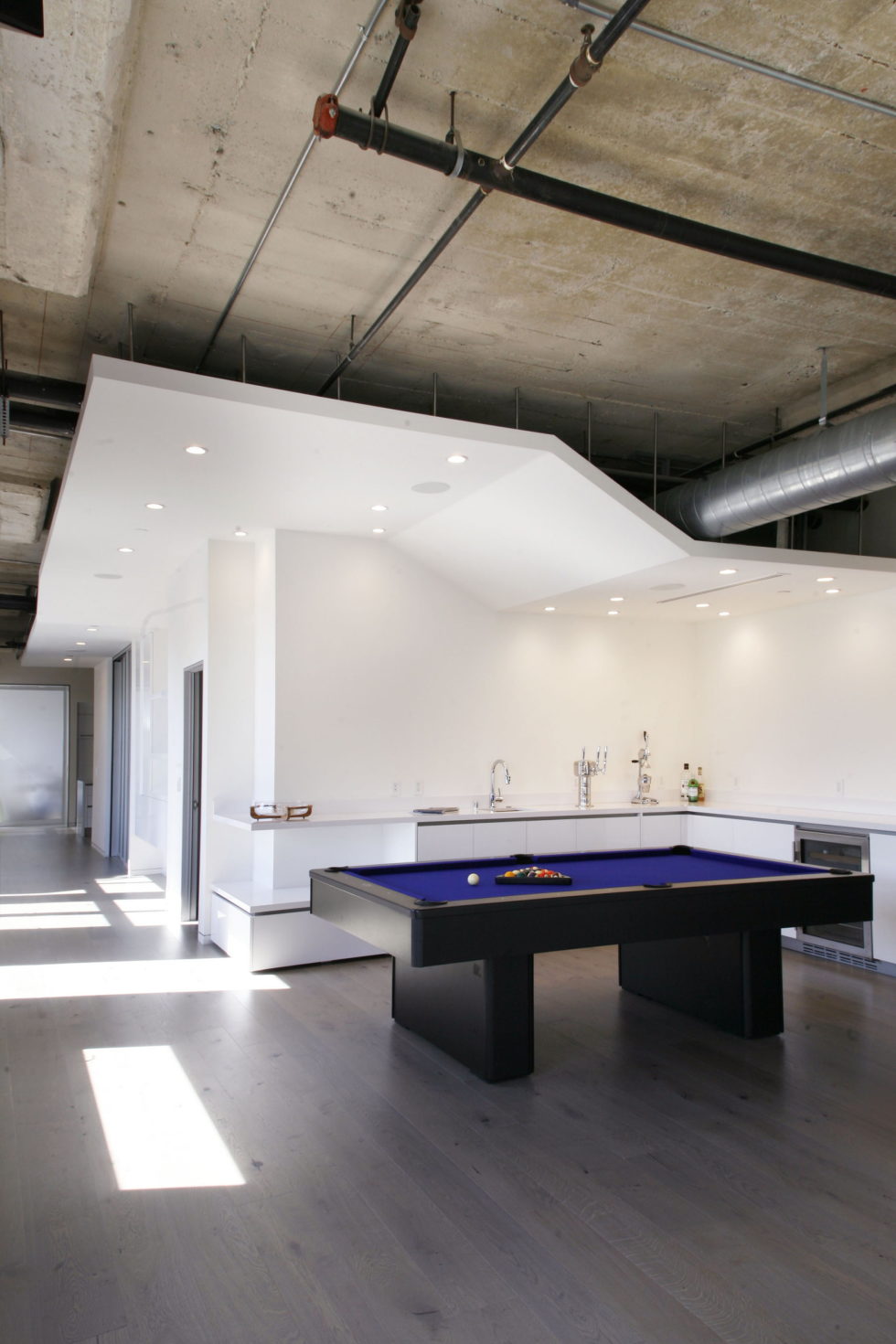 Twin Loft Apartment In Los Angeles Upon The Project Of CHACOL Studio 7