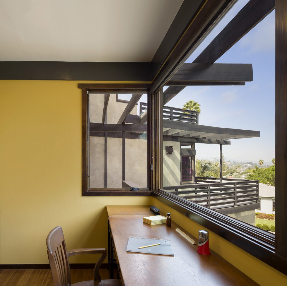 Lopez House The Private Residency In Los Angeles Upon The Project of Martin Fenlon Architecture 9
