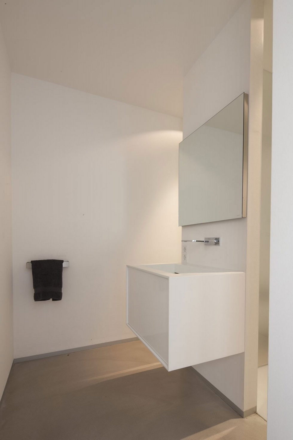 Spee Haelen Minimalism-Style Villa From Lab32 architecten Studio 26