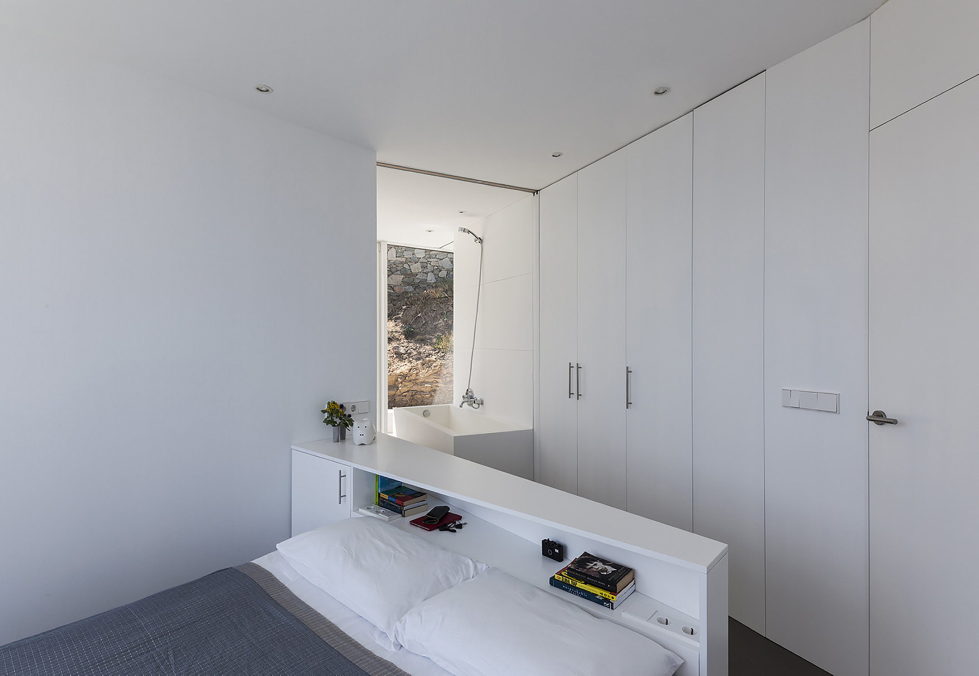 Sunflower House Luxurious Villa In Spain, The Project Of Cadaval & Sola-Morales Studio 17