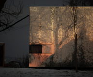 Casa Invisible The Mirror House From Delugan Meissl Associated Architects 22