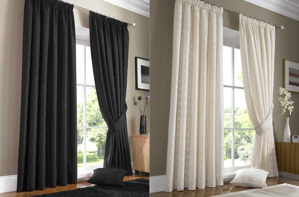 Curtains for a living room in the french style