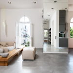 Three-bedroom apartment in Tel Aviv by Chiara Ferrari Studio 11