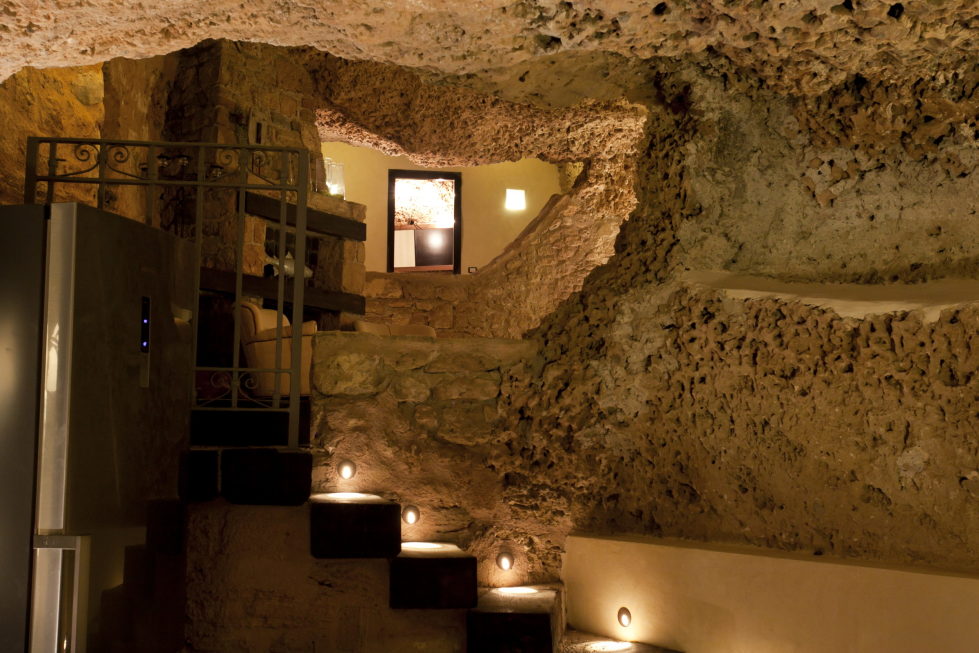 The Cave House On The Sicily Island Italy 11