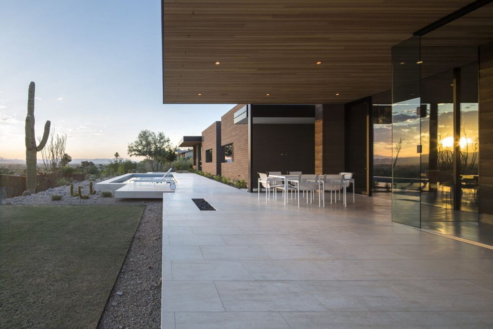 The house on a sandy hill in Arizona 17