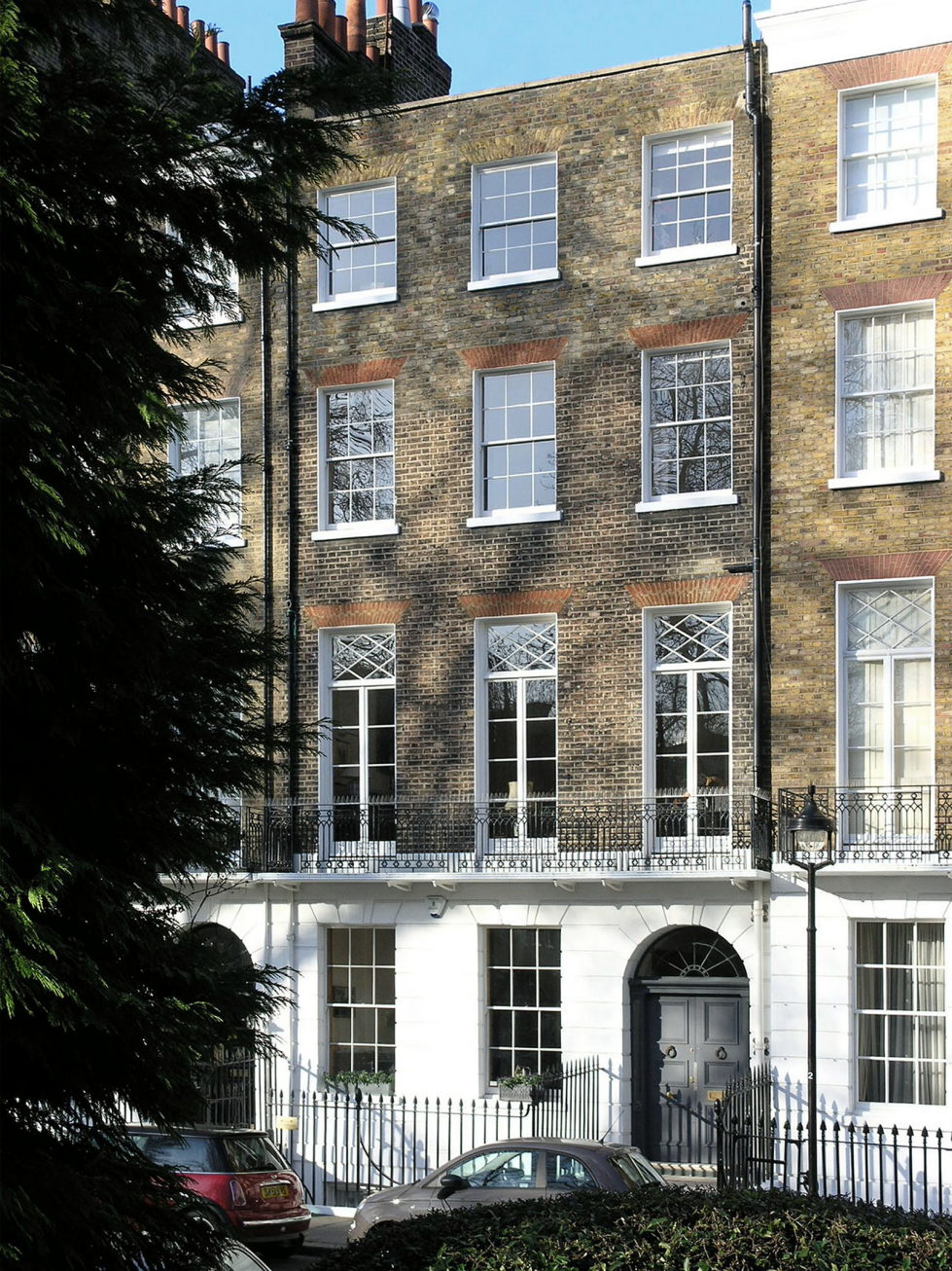 The restoration of the townhouse in London 15