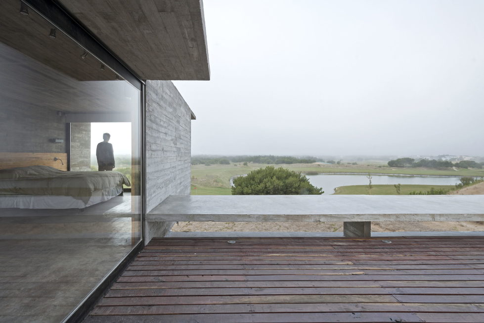 casa-golf-house-the-project-of-luciano-kruk-arquitectos-in-argentina-14