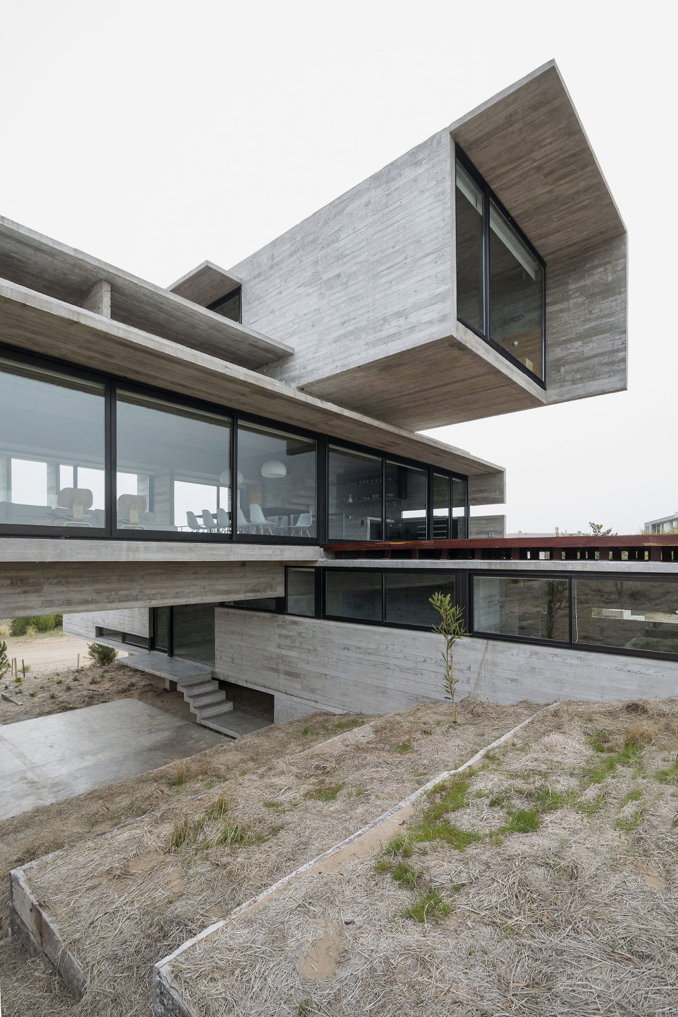 casa-golf-house-the-project-of-luciano-kruk-arquitectos-in-argentina-4