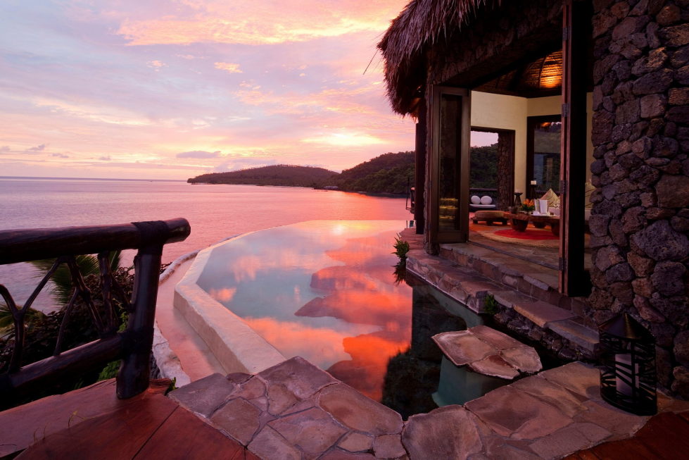 hotel-at-the-picturesque-private-laucala-island-in-the-pacific-ocean-16