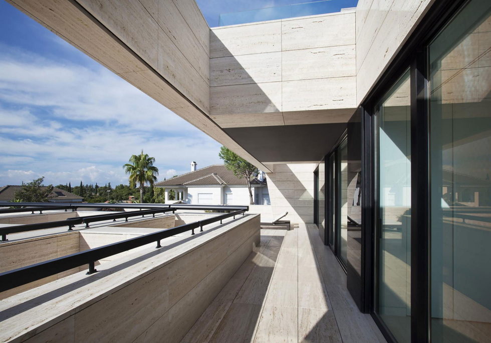 s-v-house-in-spain-from-a-cero-2