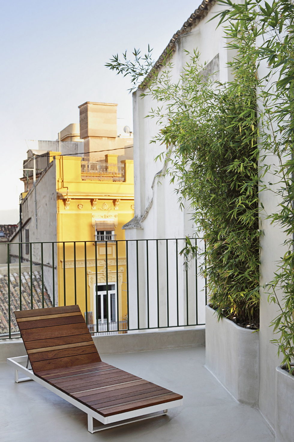 renovation-of-the-historical-apartment-in-valencia-17