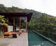 the-residence-in-the-tropical-forest-brazil-3
